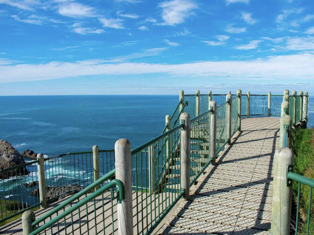 Nugget Point Lighthouse, Otago, NZ