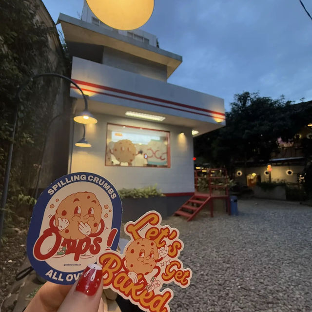 cutest ice cream shop omg? +free cute stickers🎀