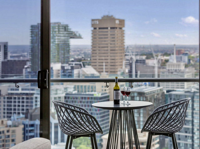 Meriton Suites Campbell Street