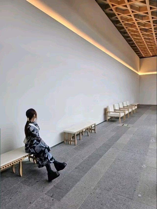 大分県立美術館 OPAM