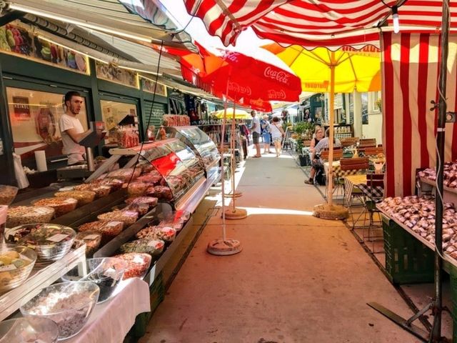 在維也納 Nasch 市場享用中東 Brunch：NENI am Naschmarkt