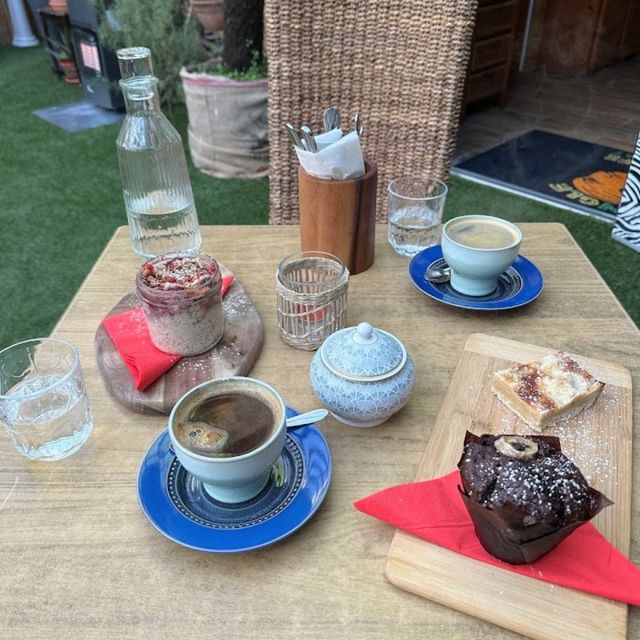 brilliant cafe