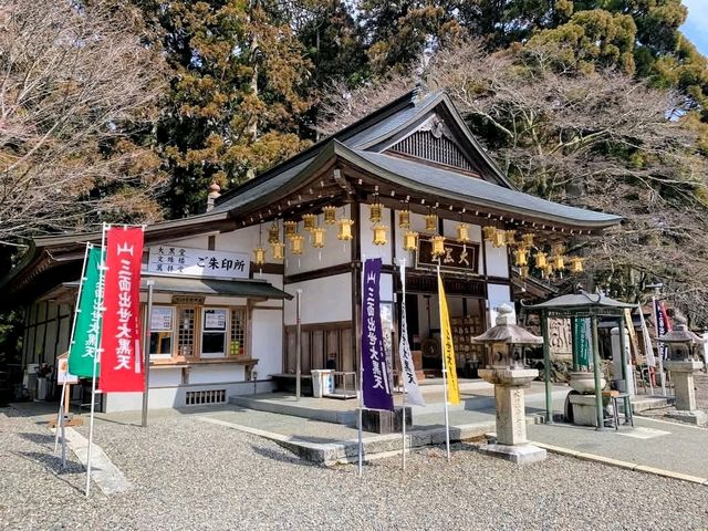 比叡山延曆寺，徜徉杉林古剎、搭纜車賞琵琶湖