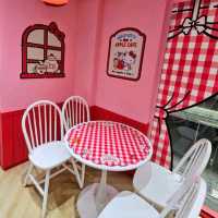 粉絲必朝聖！Hello Kitty Apple Cafe 韓國首爾明洞