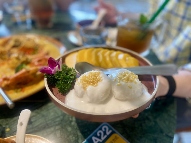 充滿南洋風情的深業上城✨ 🌴LESA PHO🍜