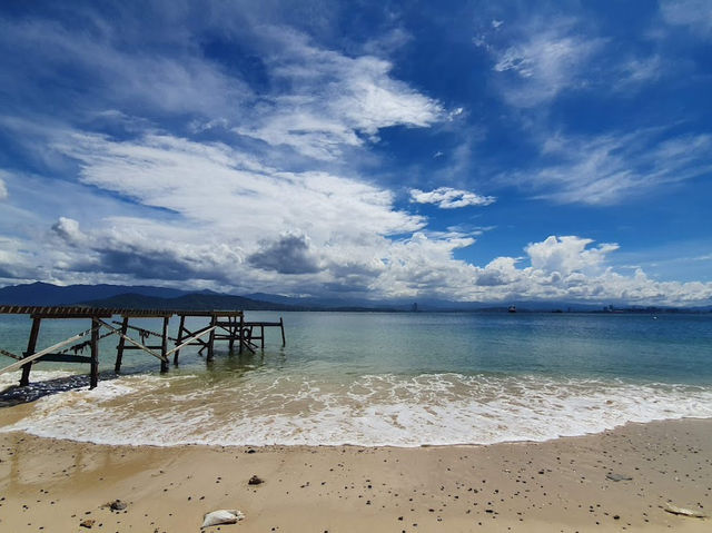 Sepanggar Island: KK’s Best-Kept Island Secret (Shhh!) 🏝️✨