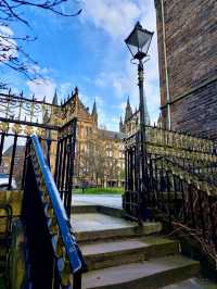 Wandering Through the University of Glasgow: A Magical Experience 🎓🏰🌳📚