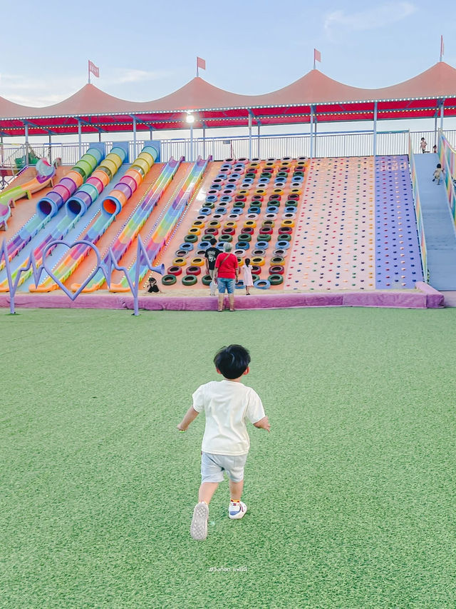 Happy Sunshine Park สวนสนุกไร้แรงโน้มถ่วง