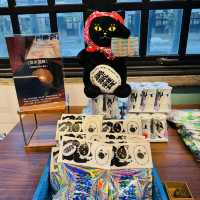 Lucky Cats & Creative Quirks