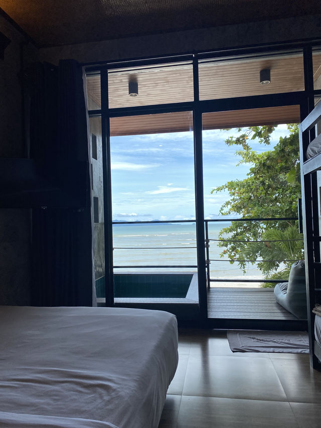 โรงแรมในเกาะมุก