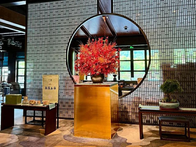 Hangzhou: Where Poetry Meets the Water