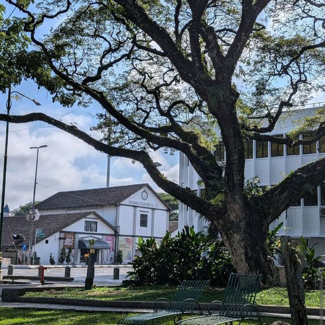Old Courthouse (Sarawak Tourism Complex)