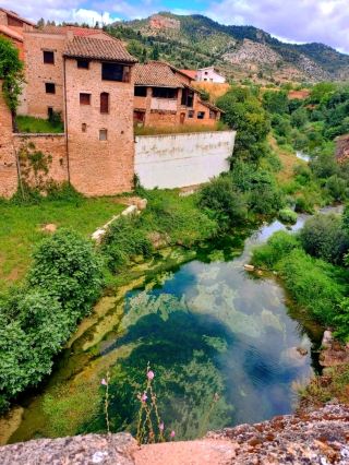 ハイキング愛好家にとってスペインで必ず訪れるべき都市