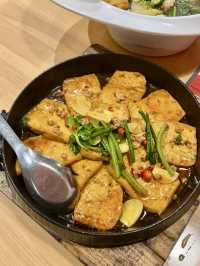 曼谷｜3隻貓咪坐你對面吃飯！辣喵La Meaw可愛爆 貓奴朝聖必吃 