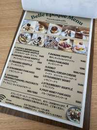 可愛すぎる！ハートのパンケーキ♡