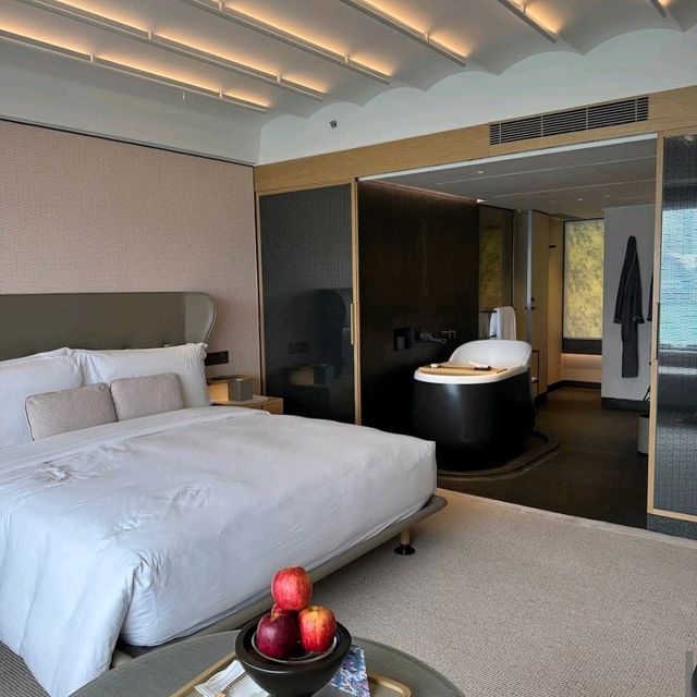香港洲際酒店（現為香港麗晶酒店 The Regent Hong Kong）