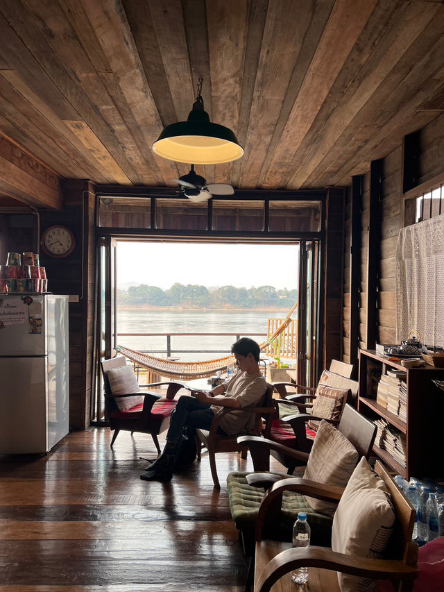 Chiang Khan – Slow Days by the Mekong