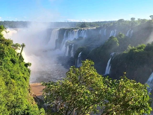 Iguazú Falls – Nature’s Thunderous Masterpiece