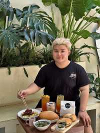 The Good Life – Tea & Food