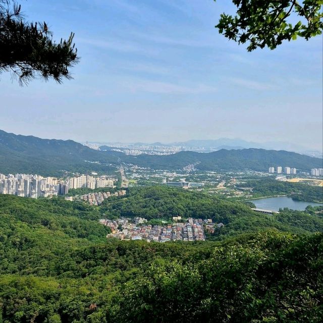 Easy Hike, Nice Views, No Drama