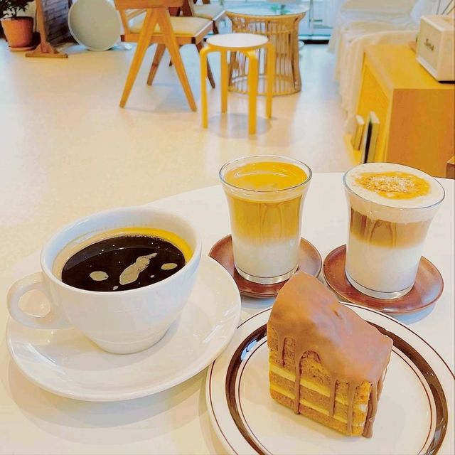 Moondeuk Coffee