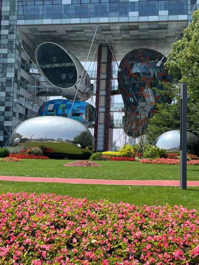 Shanghai on Budget: See More, Spend Less