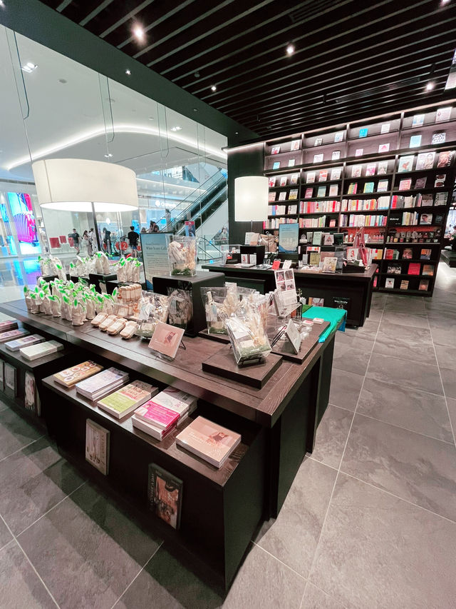 Discover the Aesthetic Charm of Tsutaya Bookstore at Pavilion Bukit Jalil 
