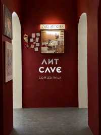 Ant Cave