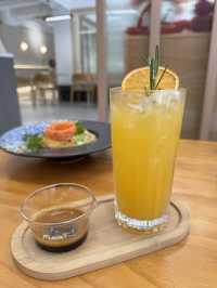 西環寵物友善悠閑日式咖啡店