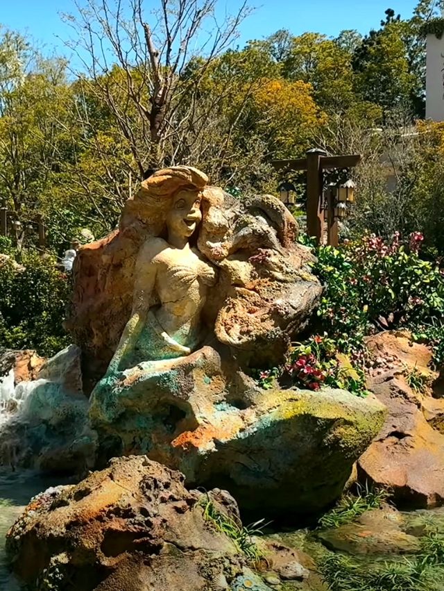 The mesmerizing Stone carvings in Fantasy Springs 