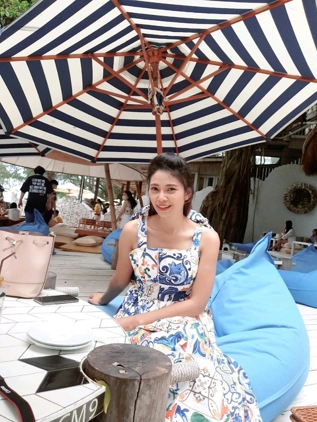 Cave Beach Club พัทยา
