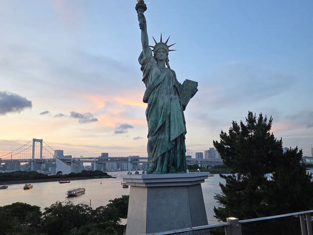 Odaiba Marine Park: Tokyo’s Seaside Escape
