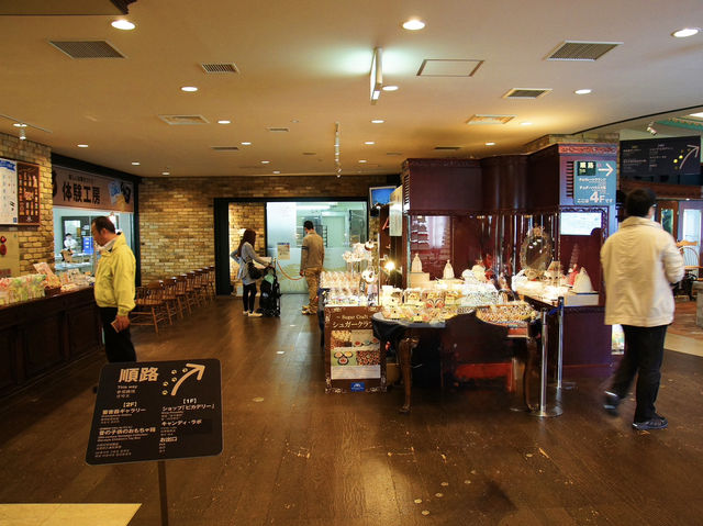 🍫 Sweet Escape to Shiroi Koibito Park
