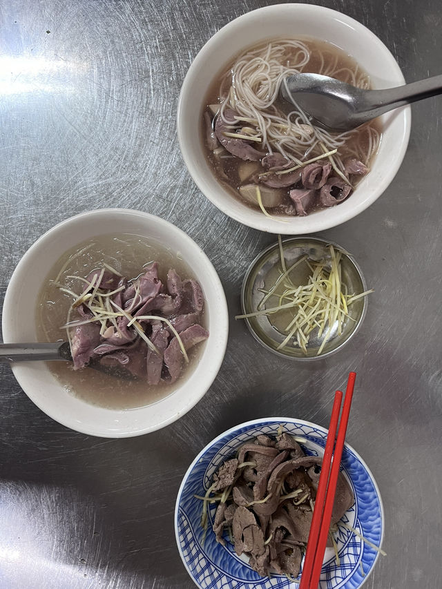 ⛪️🍣🥟🍜🍱🍡🍧☕️🍵🧋擁有美食與歷史文化兼具的台南