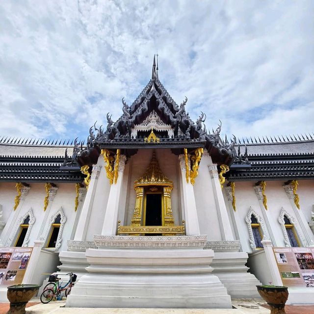 Thailand’s Greatest Hits, All in One Spot