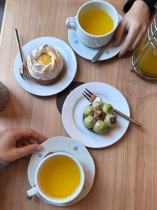 몰도바의 프렌치 로맨스: Crème de la Crème
