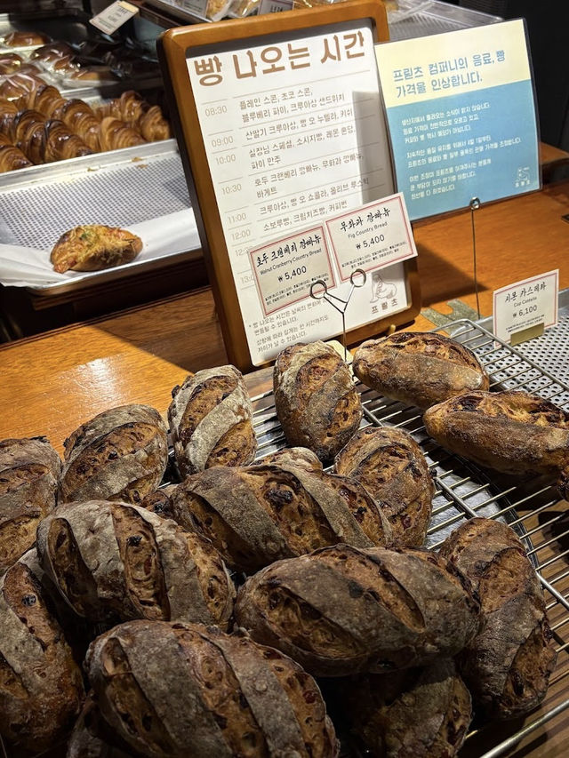 Fritz Coffee Company, Seoul’s Retro Brew Haven in Mapo