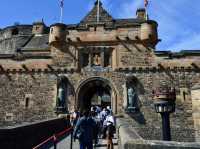 Echoes of Royalty: A Majestic Day at Edinburgh Castle