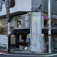 Riverside Modernity & Roasted Precision – My Visit to Sidewalk Stand, Tokyo (Nakameguro)