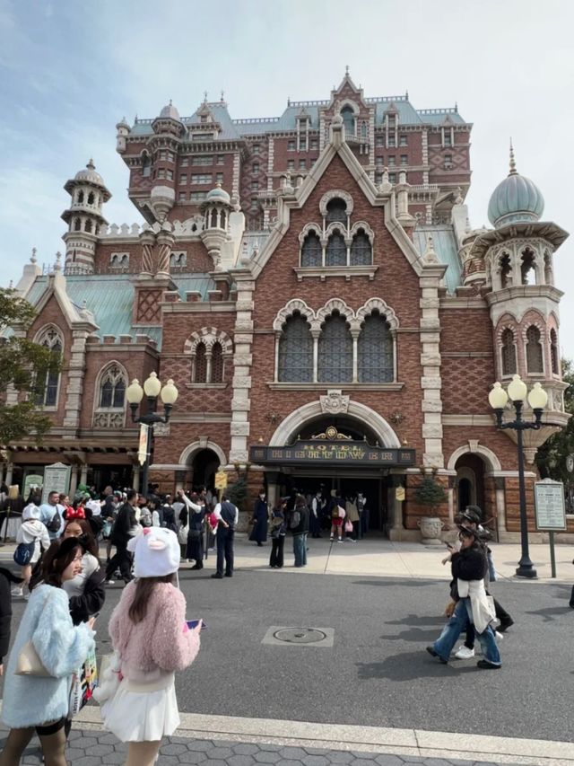 Charting the Waters of Imagination at DisneySea