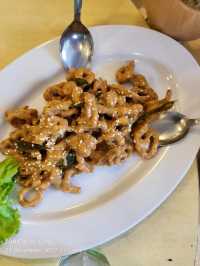 Yi Jia Qin: Where Family Recipes Rule the Table