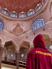 Putra Mosque Malaysia – The Pink Icon of Putrajaya