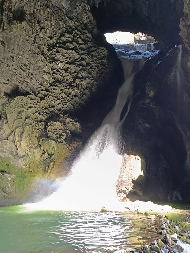 貴州之旅 甲秀樓 安順龍宮景區 