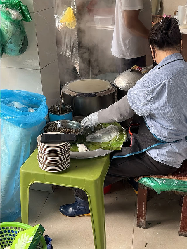 ร้านข้าวเกรียบปากหม้อที่ฮานอย 