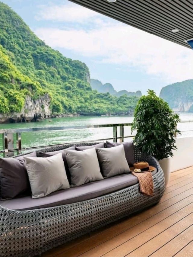 🇻🇳✨ Halong Bay Cruise Guide – Sail Through Vietnam's Emerald Dream!