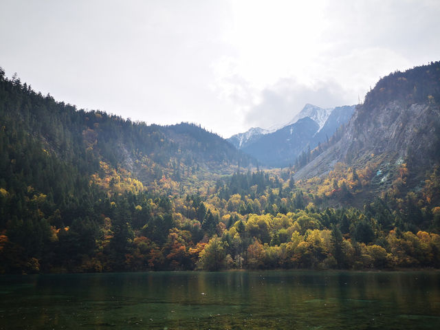 Marveling at the Bioluminescent Glow of Jiuzhaigou's Night Lakes 3 Jiuzhaigou valley scenery