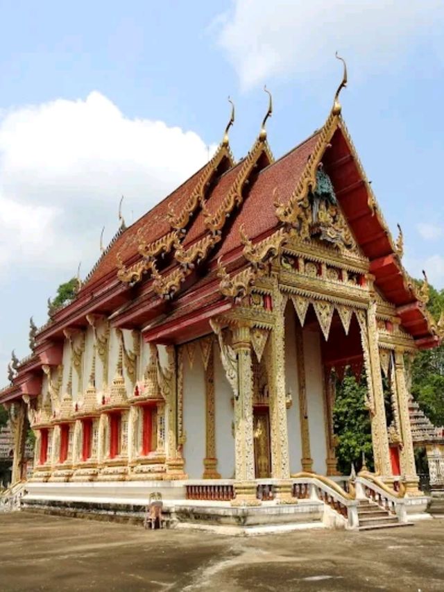 วัดถ้ำเขาพลู จังหวัดชุมพร