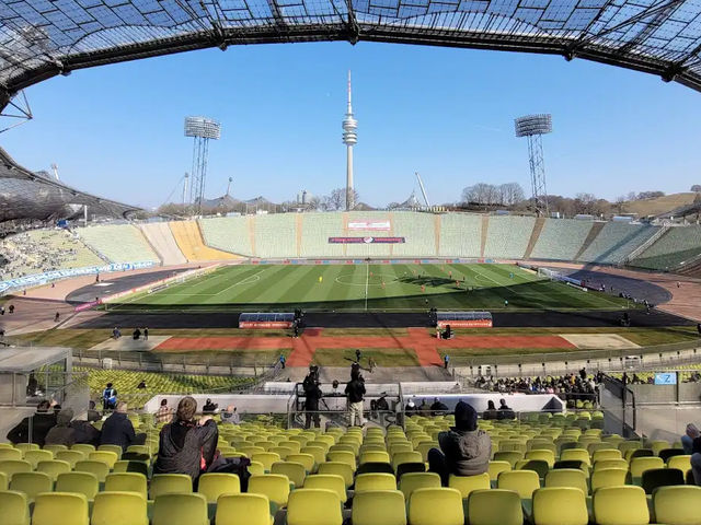 🏟️スポーツも自然も楽しめる「ミュンヘン オリンピック公園」🌳