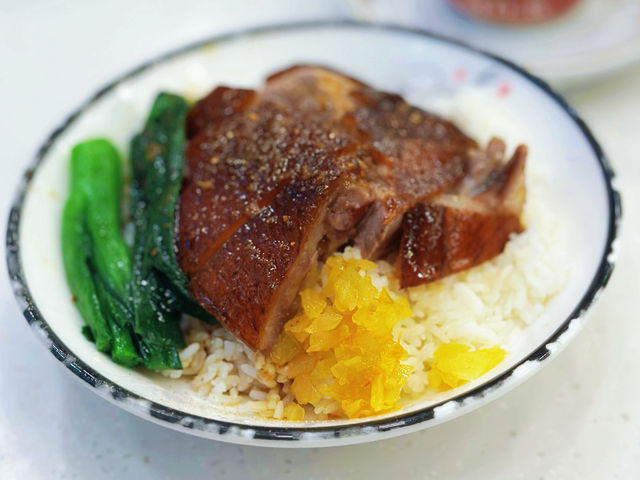 Best Roast Goose Value Meal in TST! Yung Kee’s Must-Try Set + Braised Pigeon