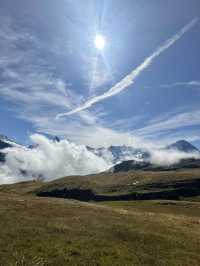 Grindelwald First – Cliff Walk, Lakes & Alpine Dream